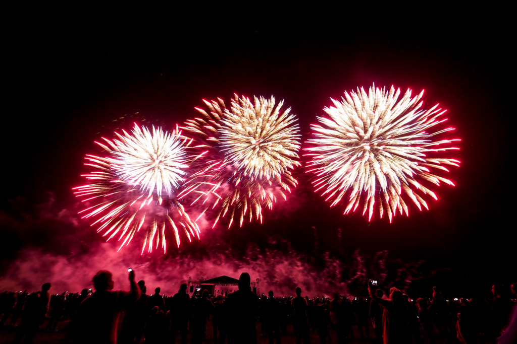 v_essentukakh_zavershilsya_festival_feyerverkov-_4_.jpg